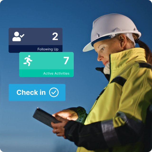 A supervisor checking lone workers on the GetHomeSafe app